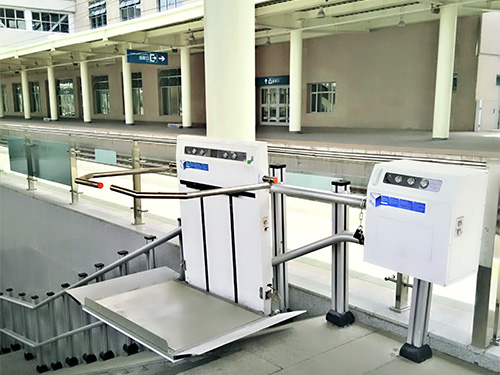 斜掛式輪椅升降平臺(tái)